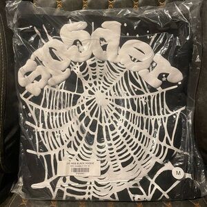 4 sp5der hoodies shoot me an offer if you don’t like my price